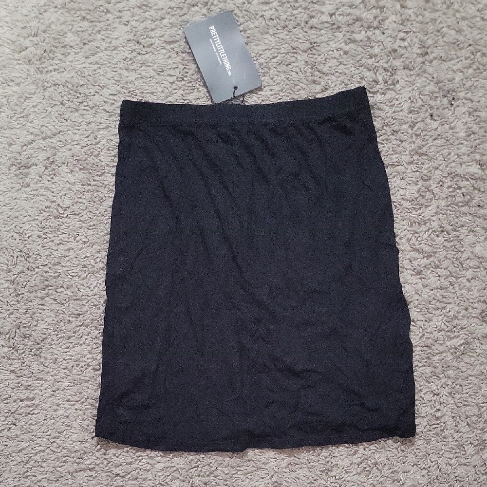 PrettyLittleThing Black Knit Pencil Skirt